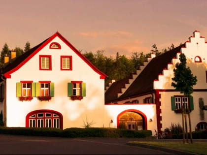 照片: Wei&amp;szlig;e M&amp;uuml;hle